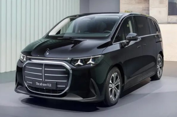 Представлен новый Mercedes VLE с восемью сиденьями и электроприводом
